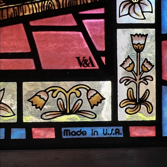 The Kiss by Dante G Rosetti - Stained Glass Sun Catcher - Picture 2 of 7